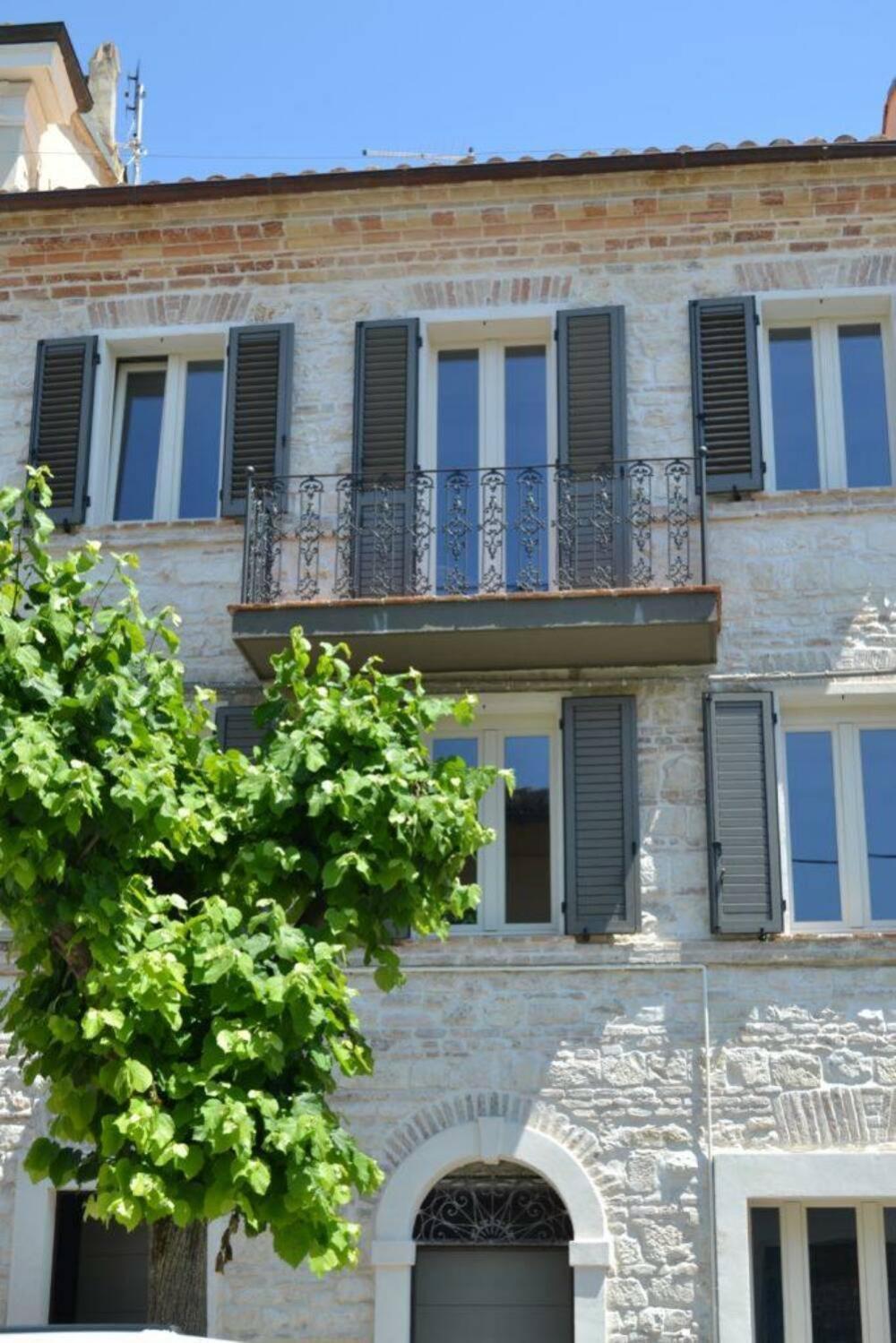 Ral 7039 Hotel Numana Exterior photo